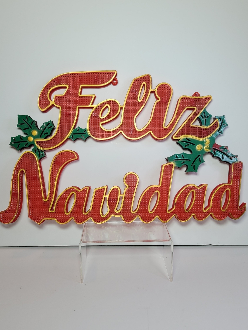 Vintage Feliz Navidad Plastic Wall/Window/Door Hanging Xmas Ornament HTF